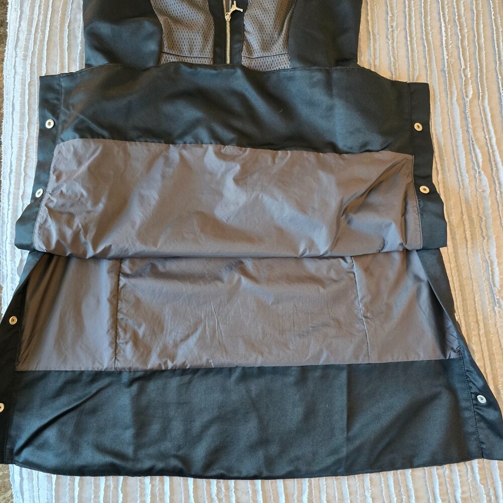 Jordan Utility Capsule Zip Dress Black Grey Mesh Snap Hem Small - Picture 13 of 16